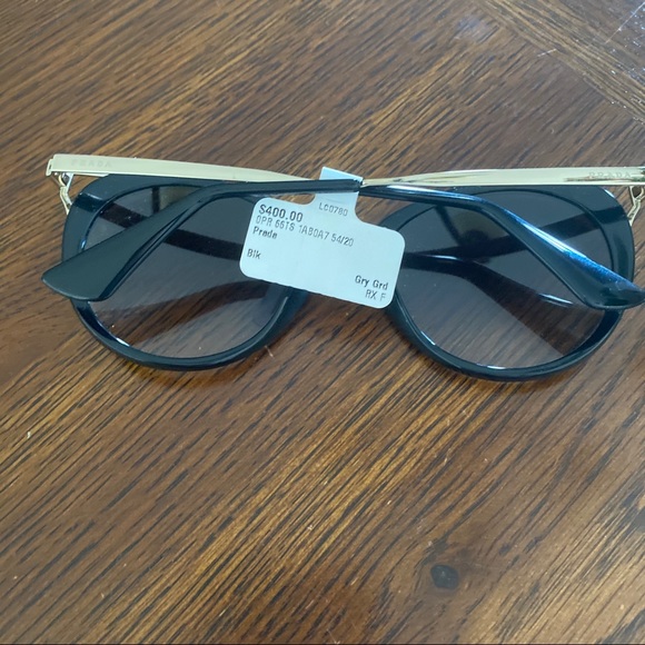 Authentic Prada Catwalk Sunglasses - Picture 5 of 9